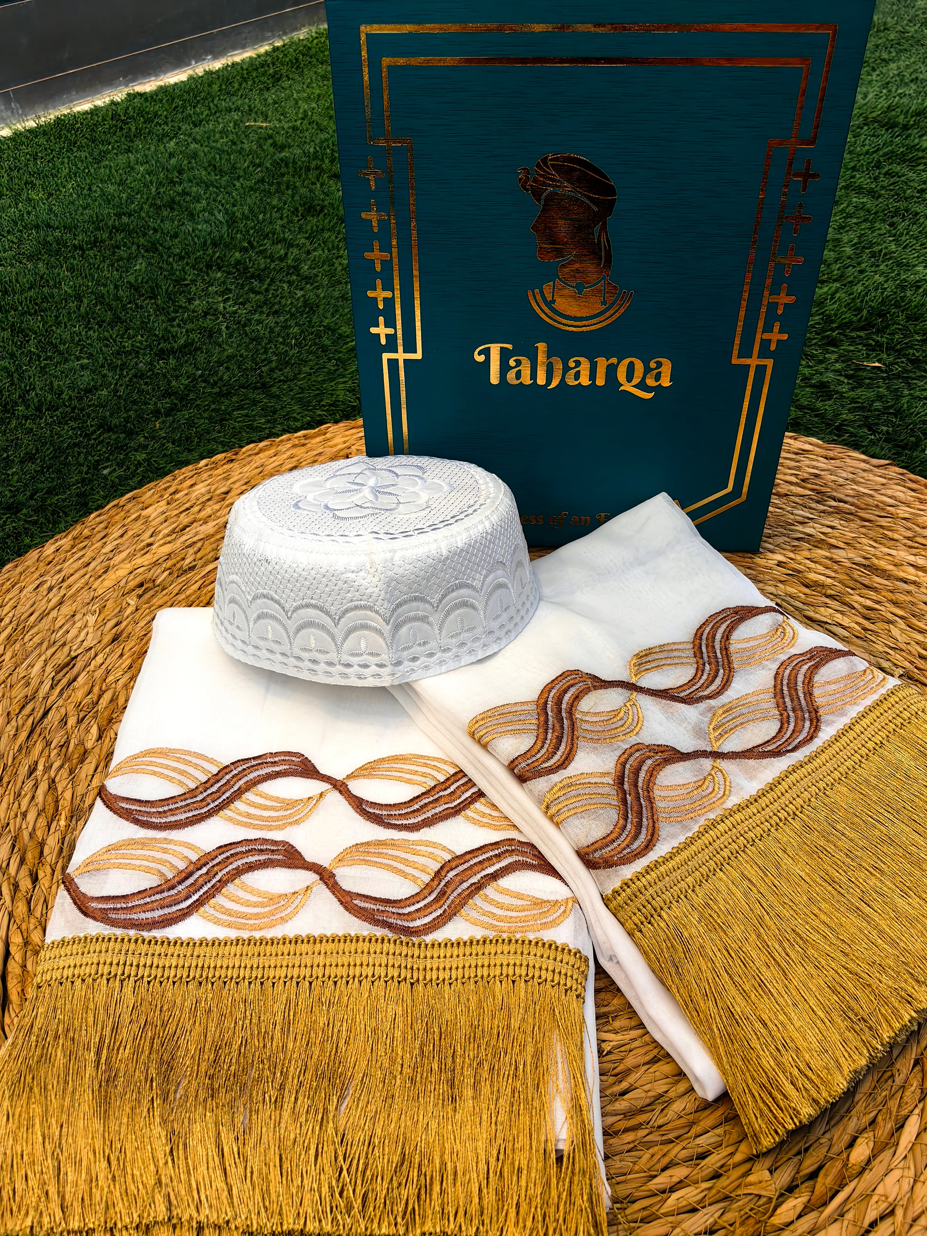 Classic Design Emma and shall Main image