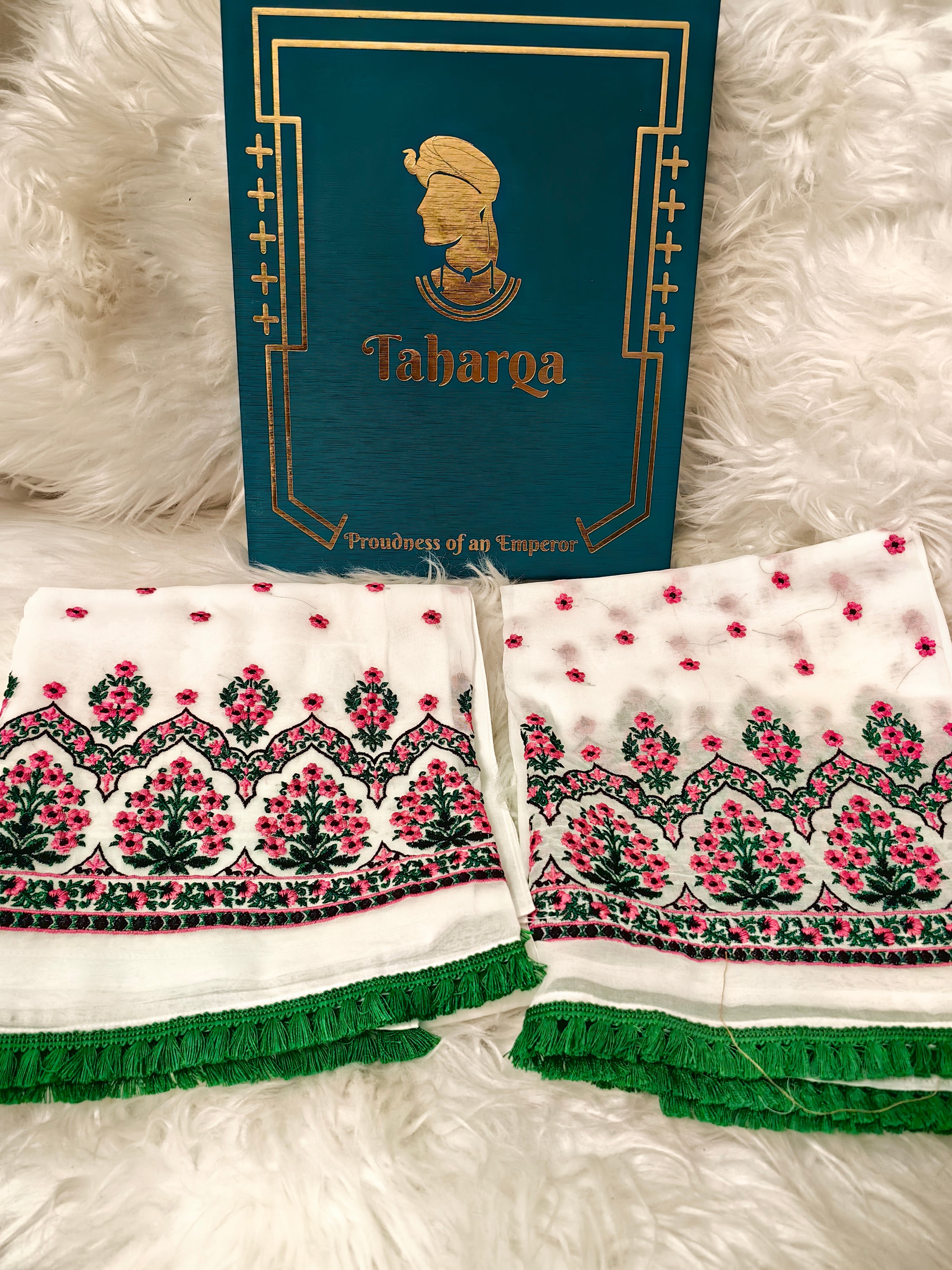 Flory Design Emma and shall Secondary image